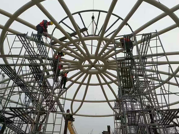 圓柱、箱型柱、十字形柱