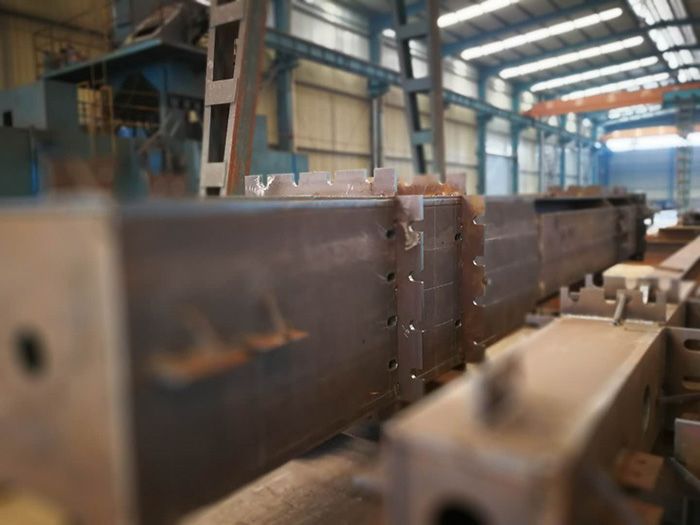 圓柱、箱型柱、十字形柱