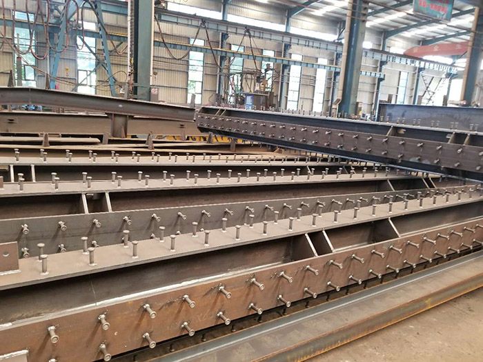 圓柱、箱型柱、十字形柱