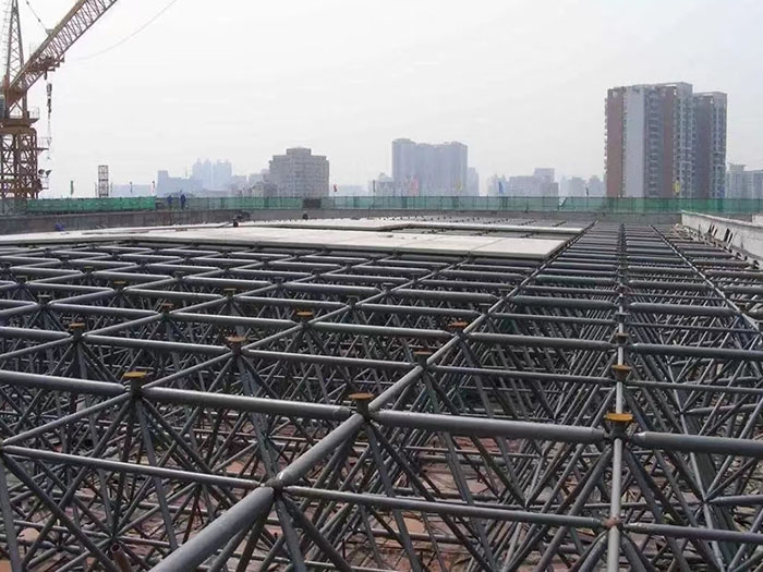 球節(jié)點網(wǎng)架