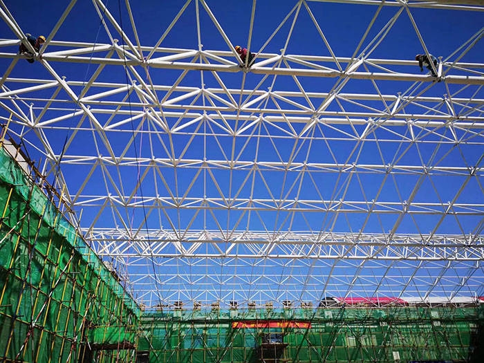 球節(jié)點網(wǎng)架